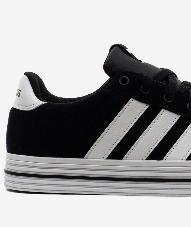 Tenis Urbanos Adidas IF4502 Unisex