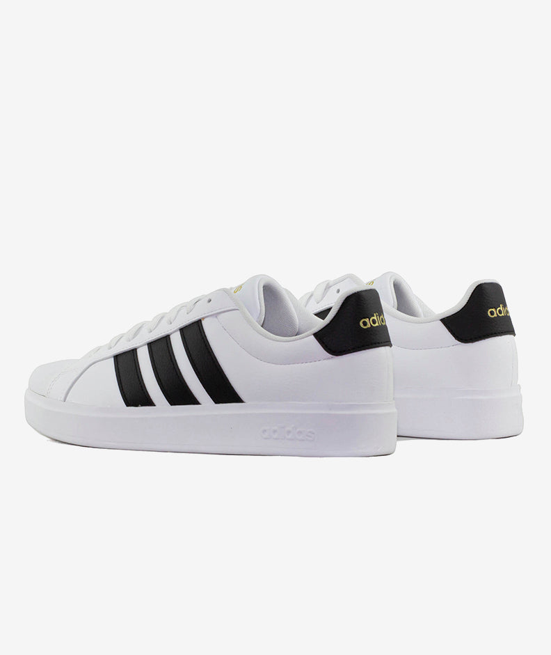 Tenis Urbanos Adidas JP7275 Unisex